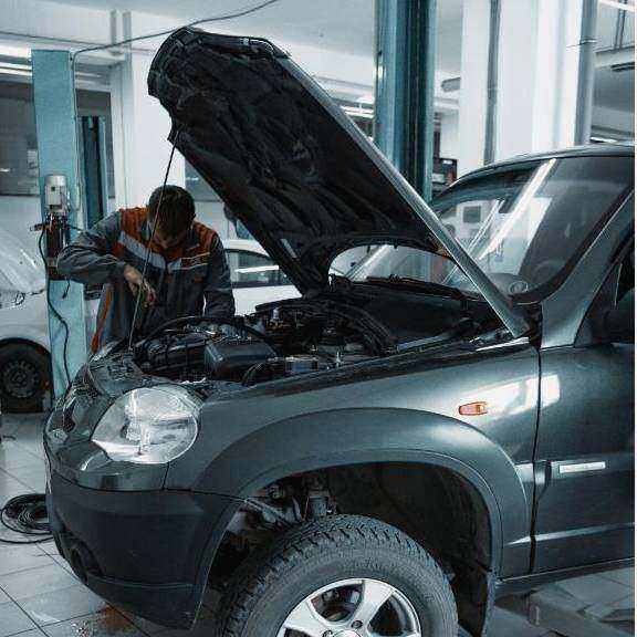 Engine rebuild workshop